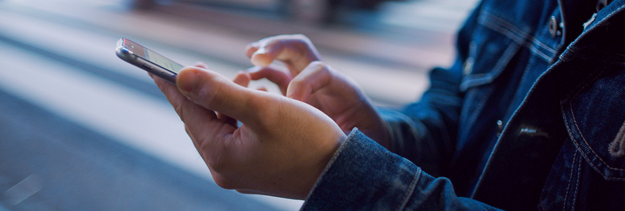 Person using cellphone